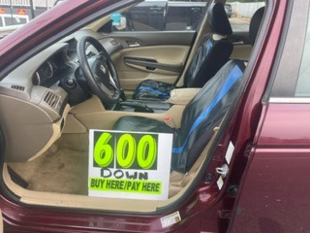 2010 Honda Accord - $8,900