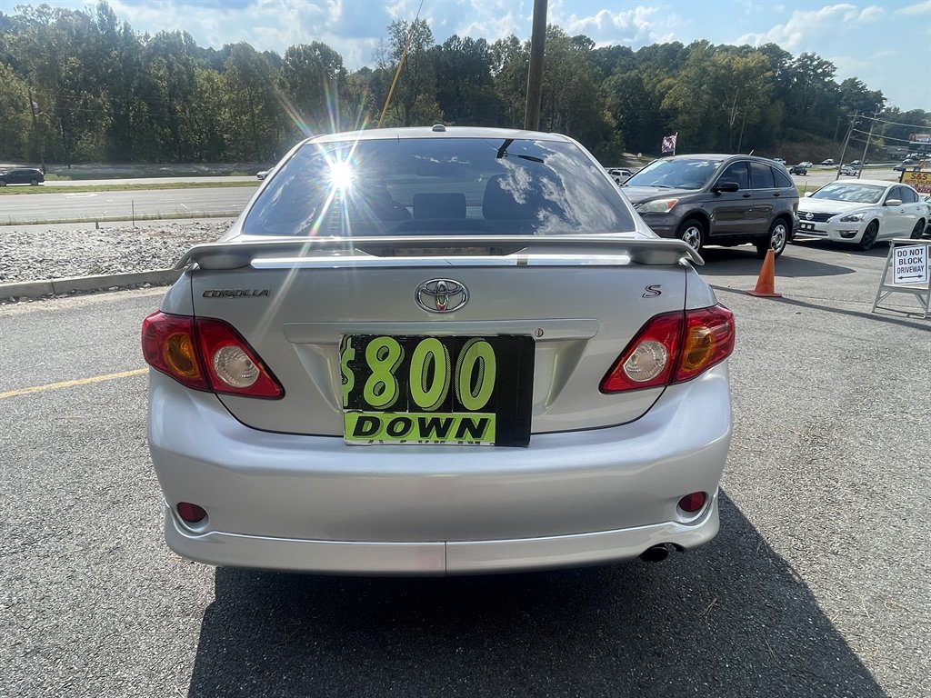 2009 Toyota Corolla - $9,500