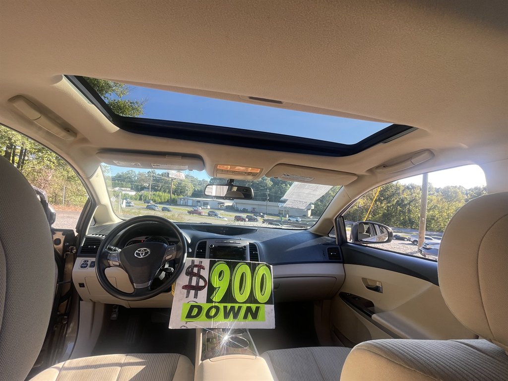 2010 Toyota Venza - $10,500