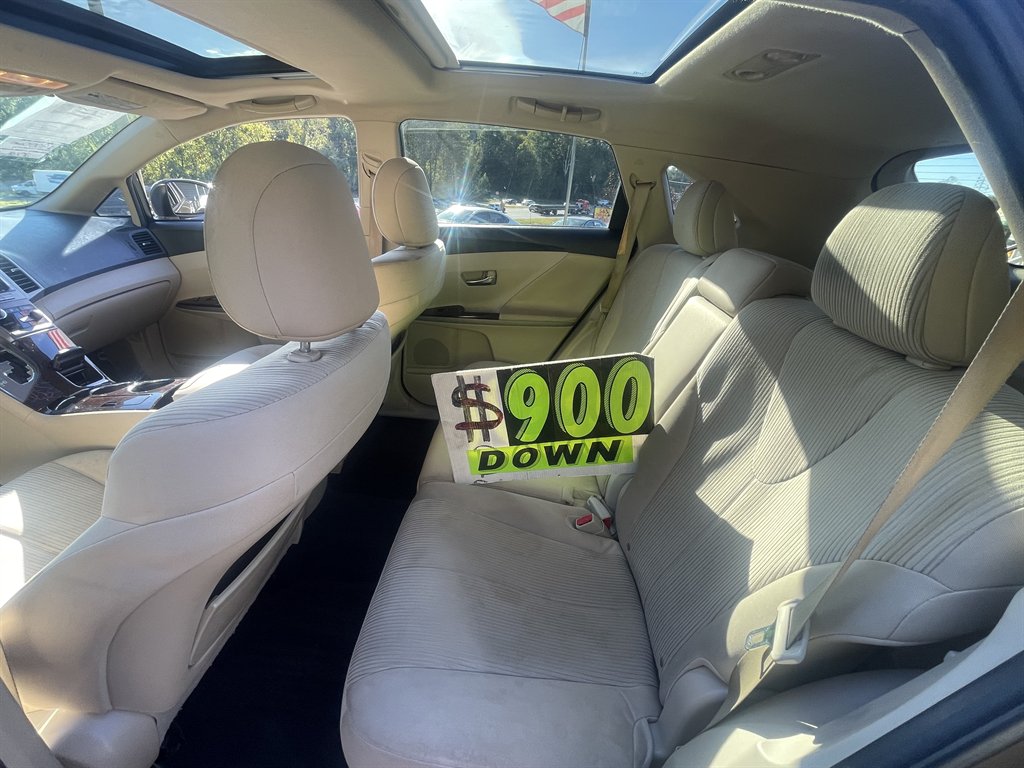 2010 Toyota Venza - $10,500