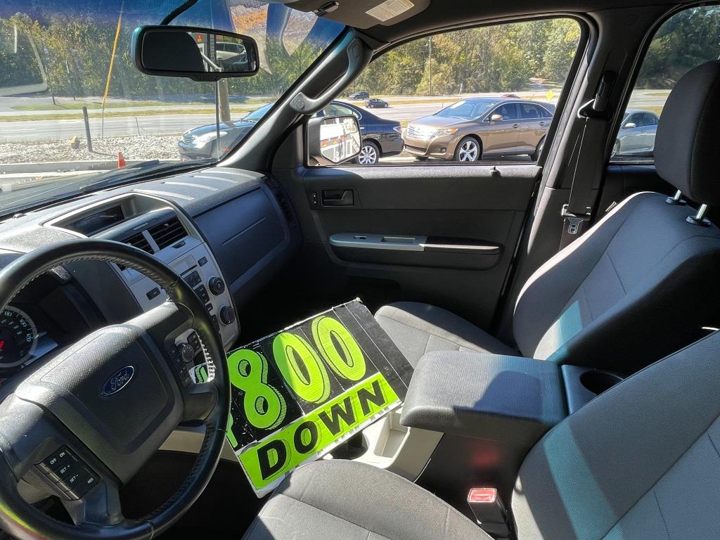2012 Ford Escape - $9,800