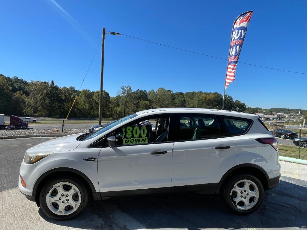 2018 Ford Escape - $9,500