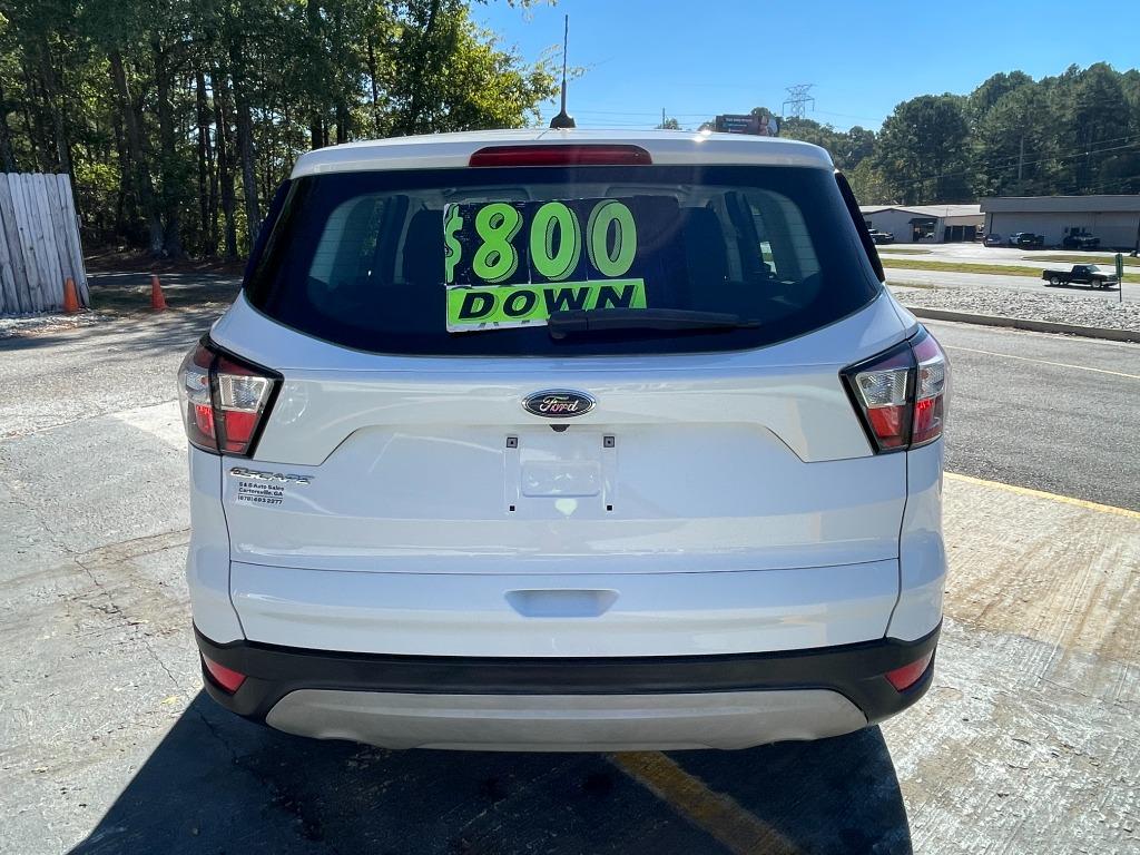 2018 Ford Escape - $9,500
