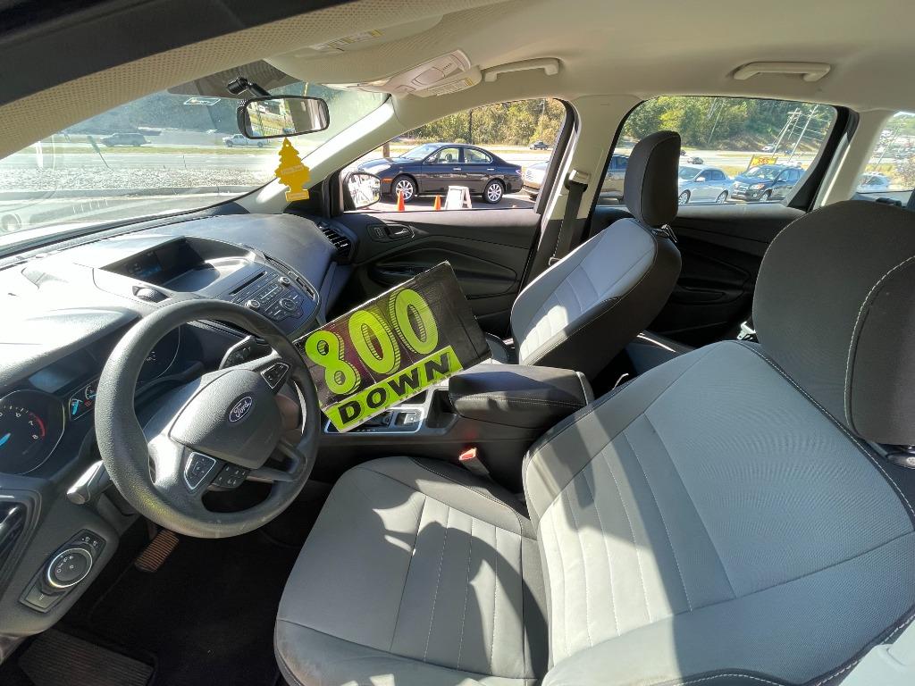 2018 Ford Escape - $9,500