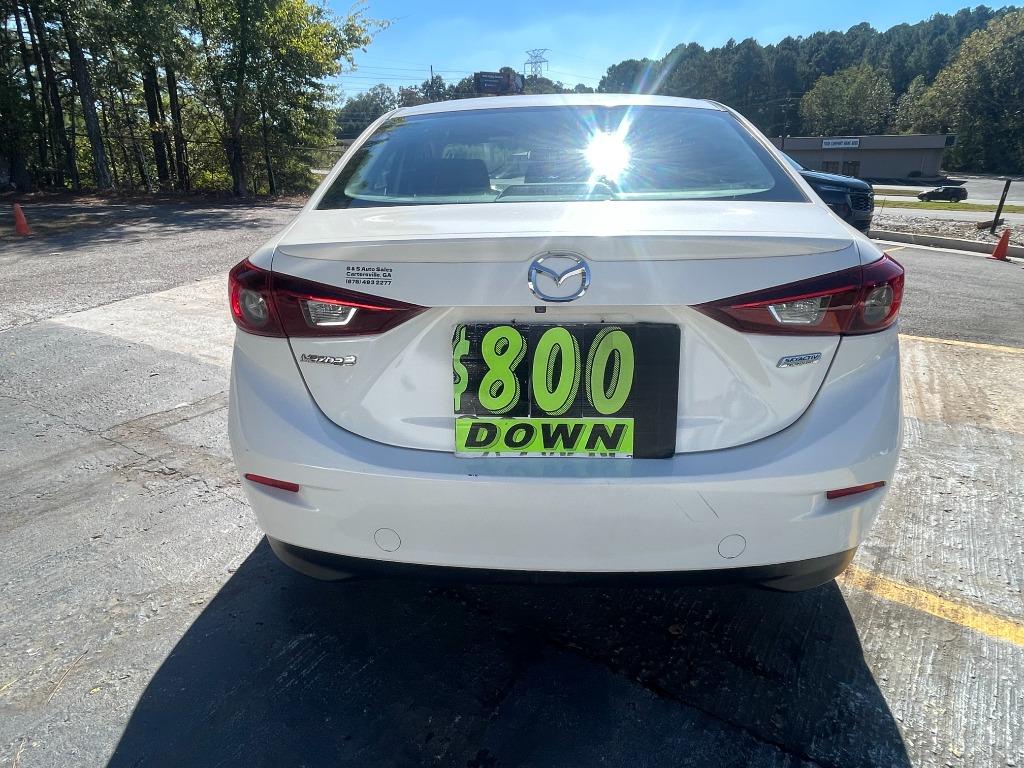 2015 MAZDA MAZDA3 - $10,900