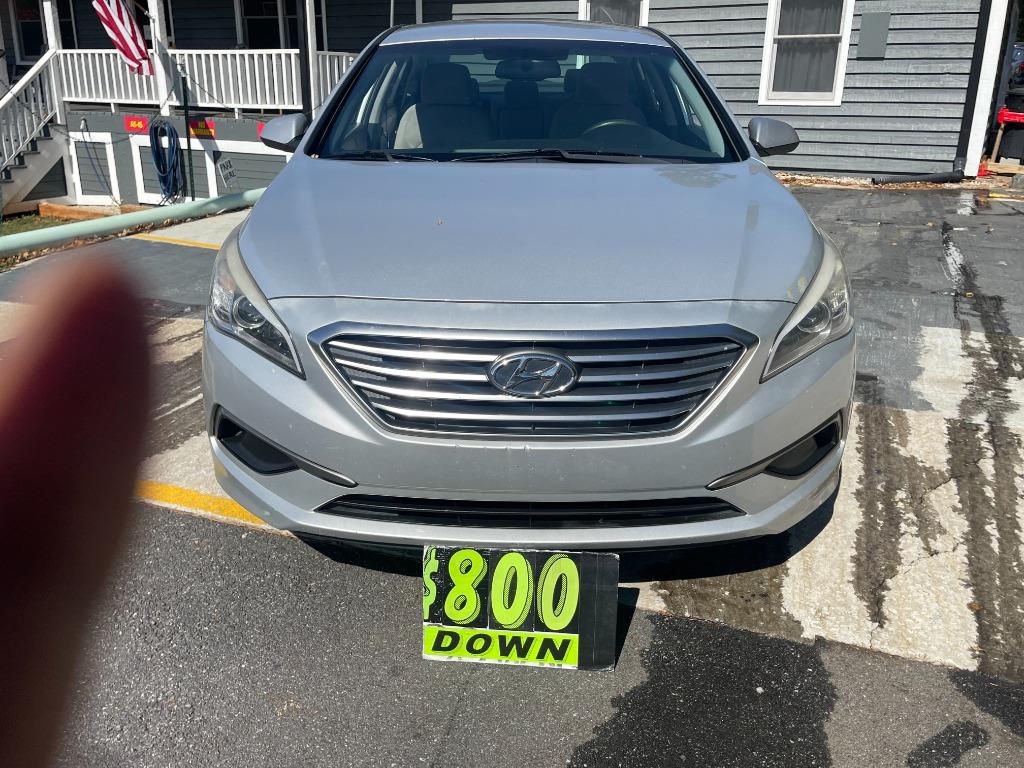 2016 Hyundai Sonata - $9,200