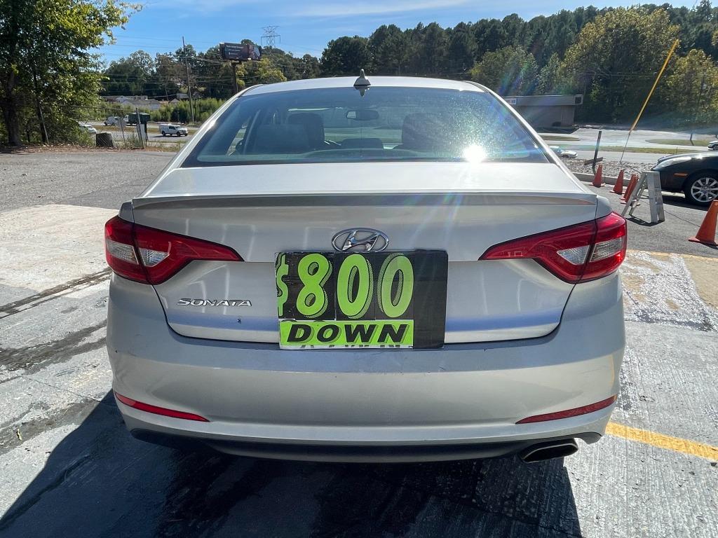 2016 Hyundai Sonata - $9,200