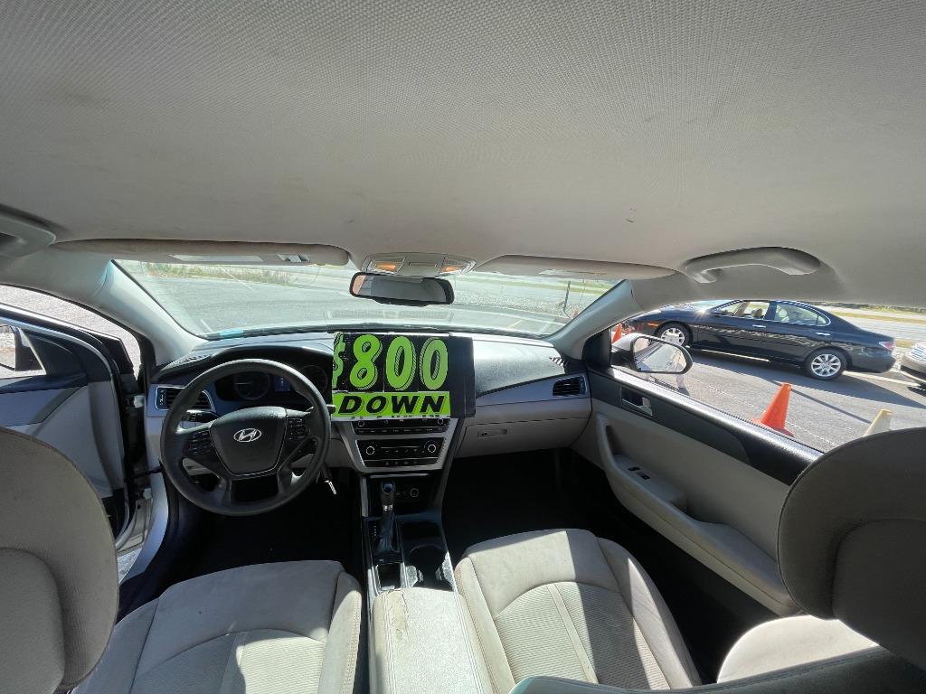 2016 Hyundai Sonata - $9,200