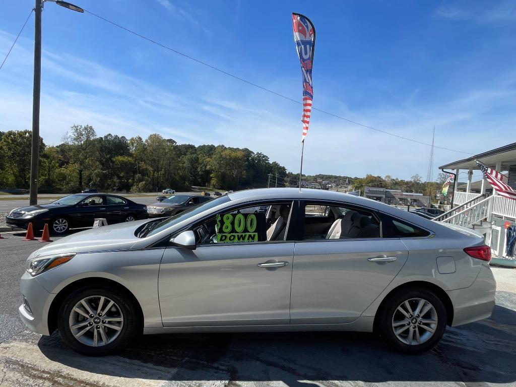 2016 Hyundai Sonata - $9,200