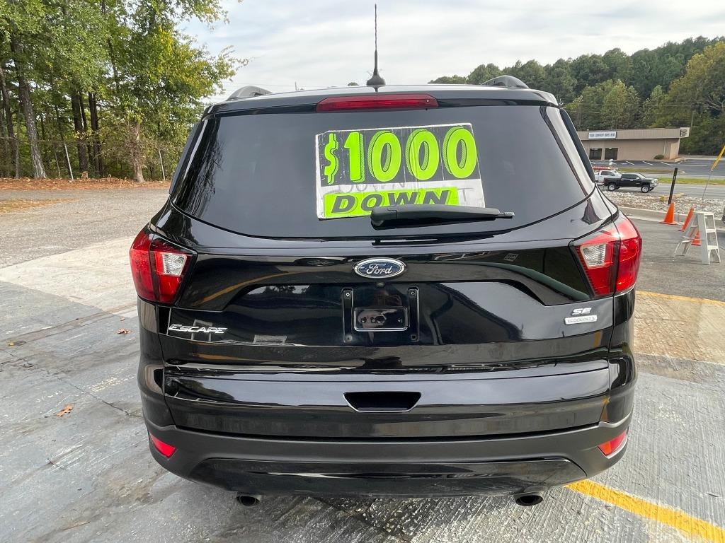 2019 Ford Escape - $11,900