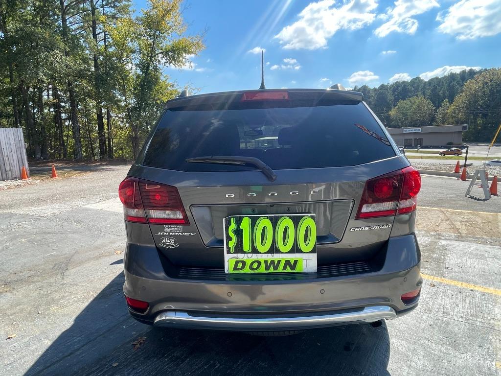 2016 Dodge Journey - $11,200