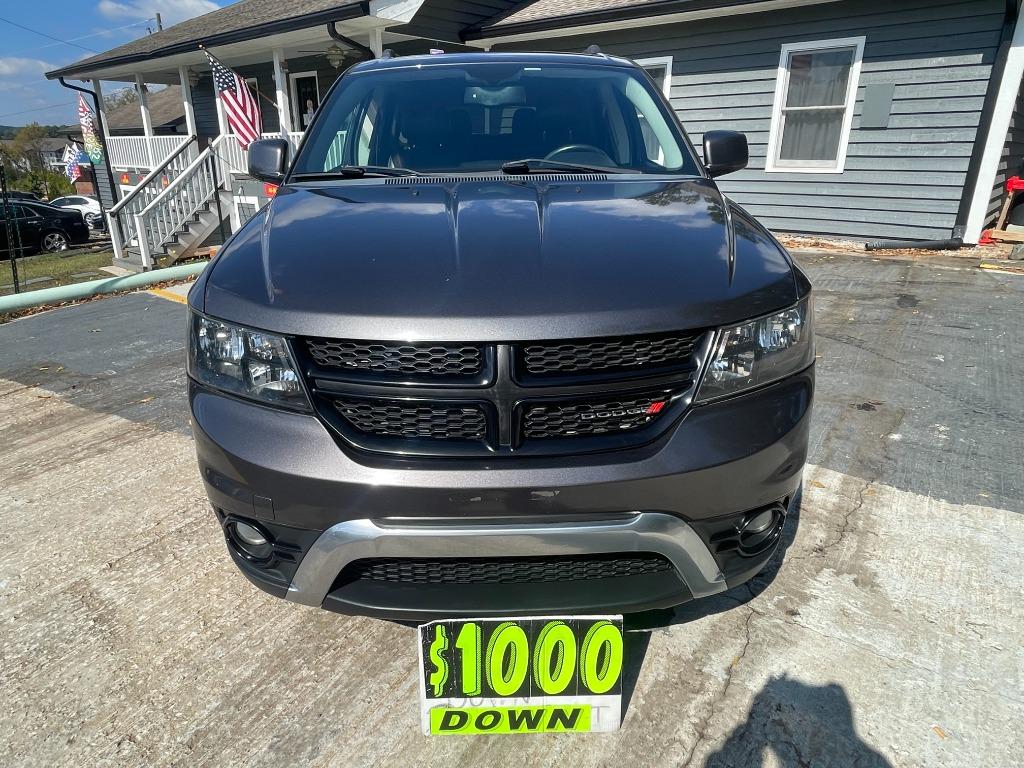2016 Dodge Journey - $11,200