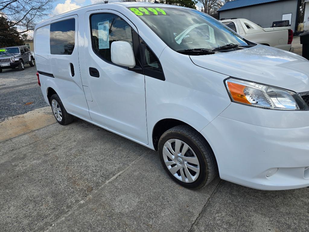 2017 Nissan NV200 - $8,299