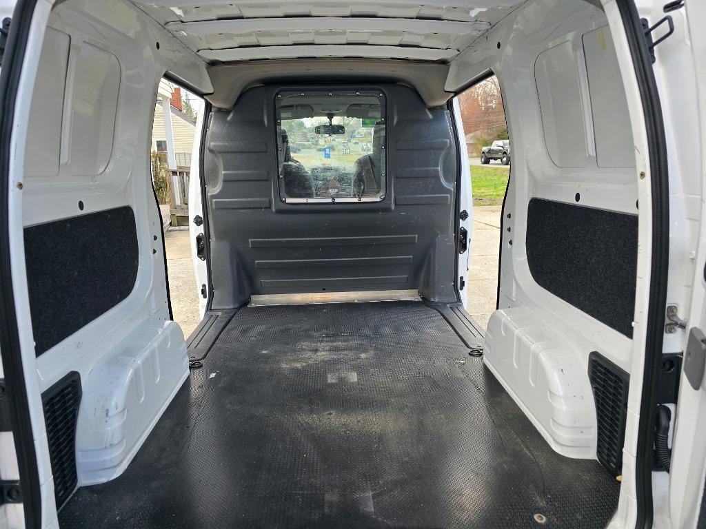2017 Nissan NV200 - $8,299