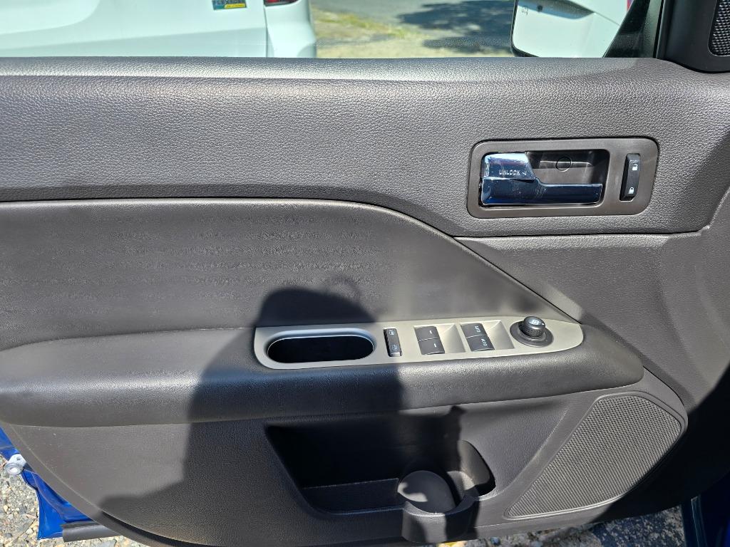 2012 Ford Fusion - $5,999