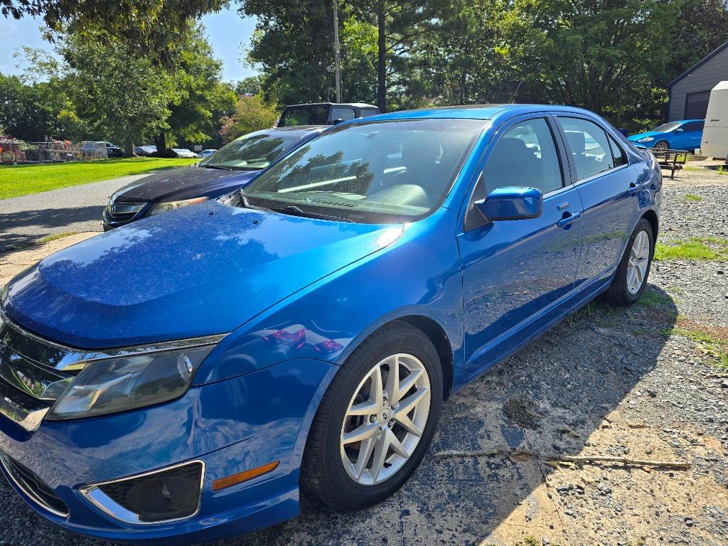 2012 Ford Fusion - $5,999