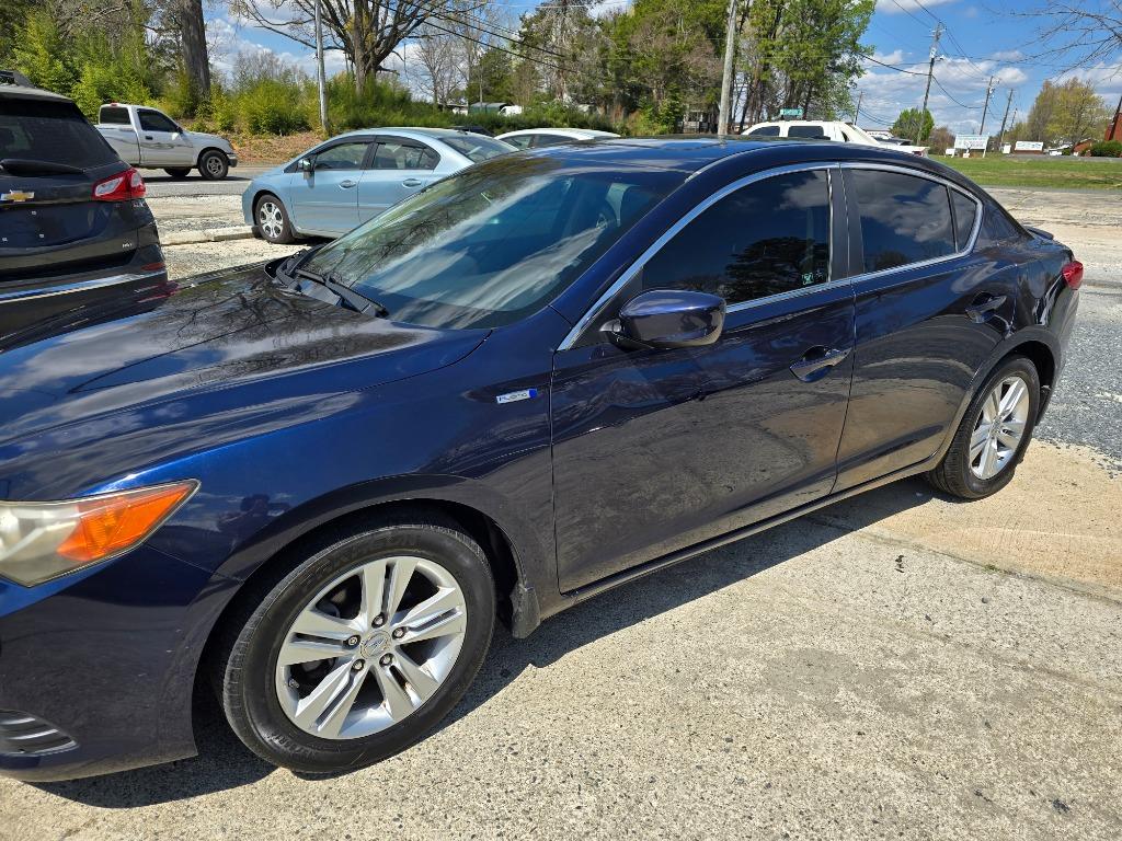 2013 Acura ILX - $6,499