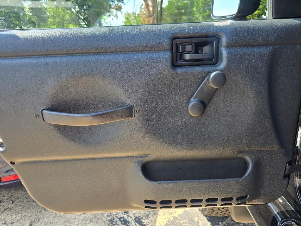 2001 Jeep Wrangler - $7,999