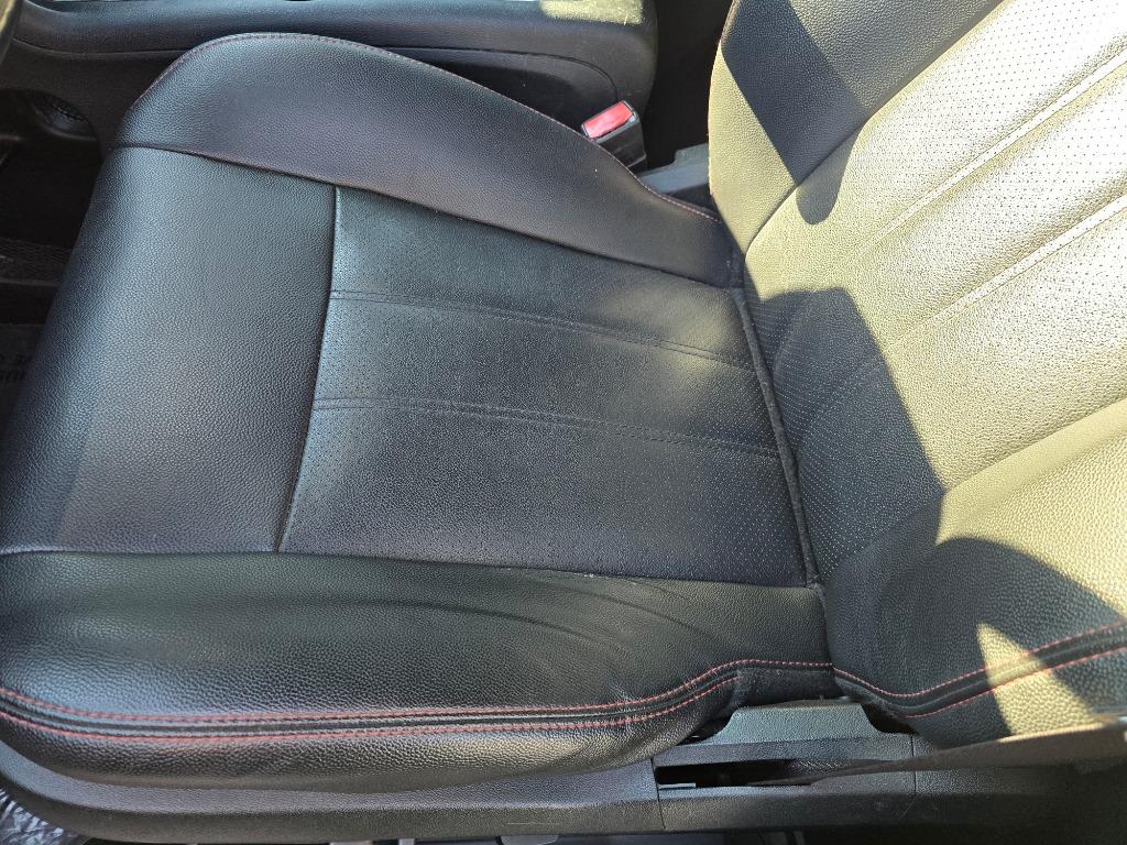 2019 Dodge Grand Caravan - $9,500