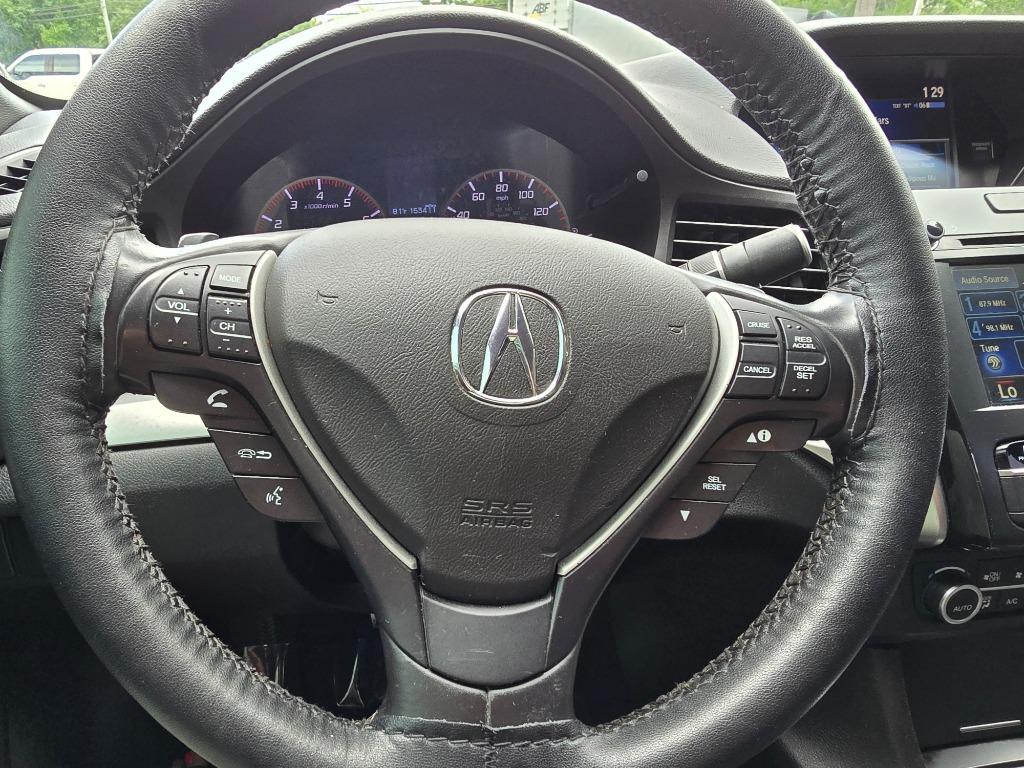 2016 Acura ILX - $10,500