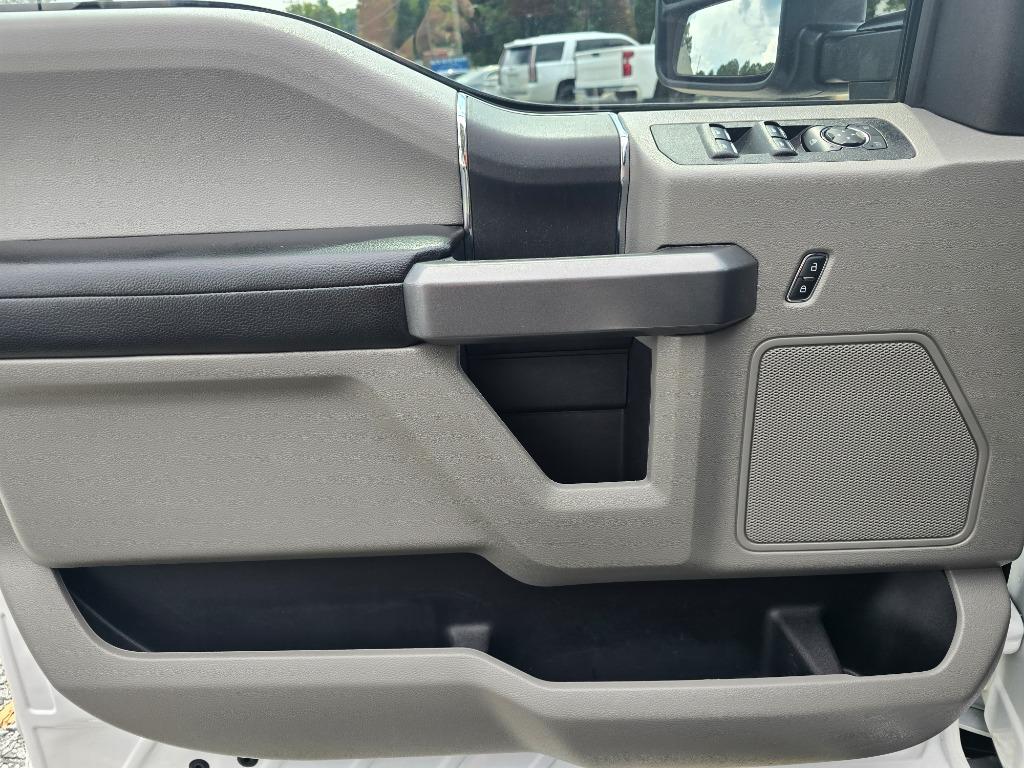 2019 Ford F-150 - $19,200