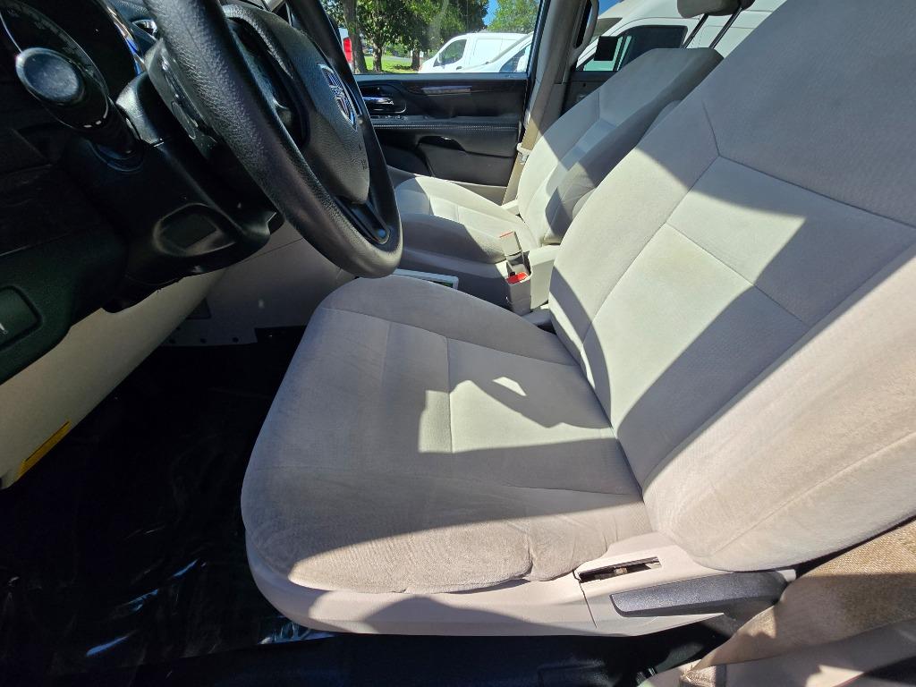 2015 Dodge  Handicap Grand Caravan - $21,500
