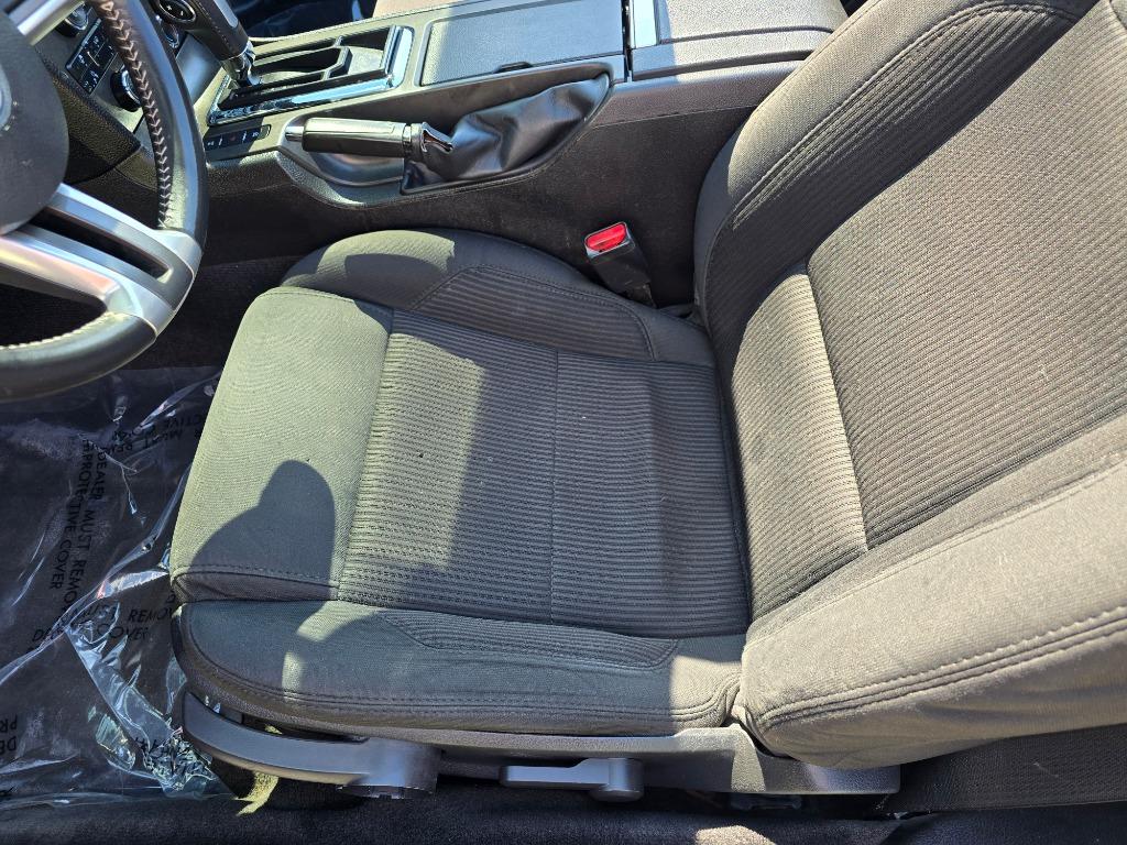 2013 Ford Mustang - $11,500