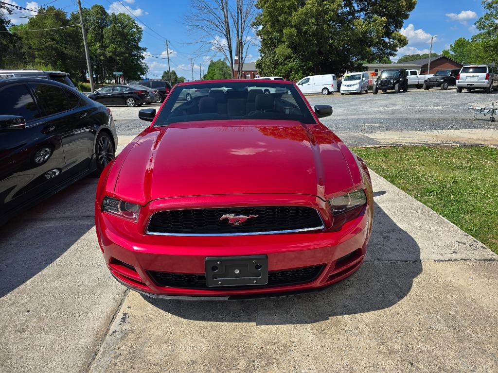 2013 Ford Mustang - $11,500