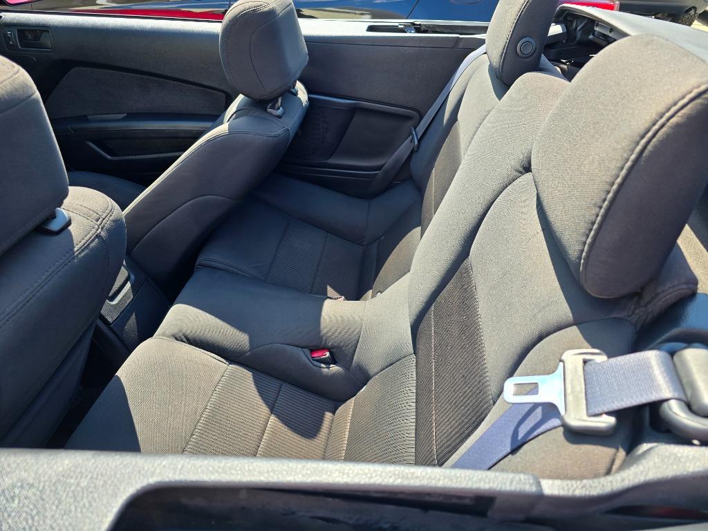 2013 Ford Mustang - $11,500