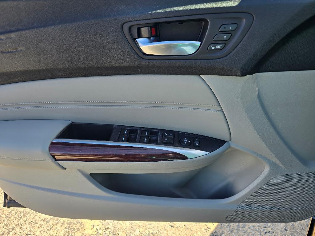 2015 Acura TLX Tech 2.4L photo
