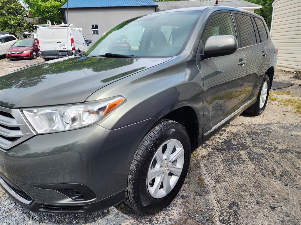 2012 Toyota Highlander photo