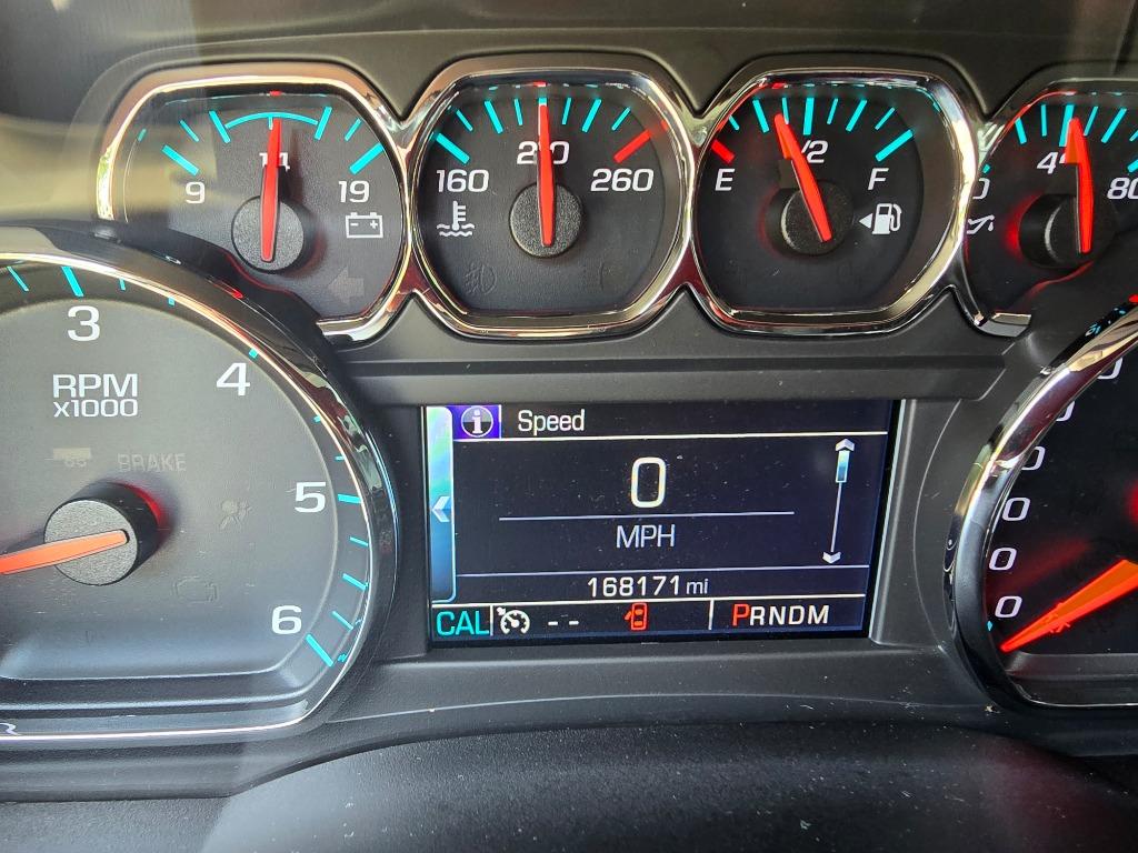 2015 Chevrolet Suburban - $14,500
