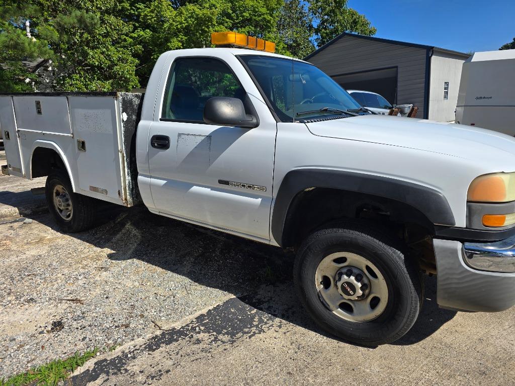 2004 GMC Sierra - $6,999