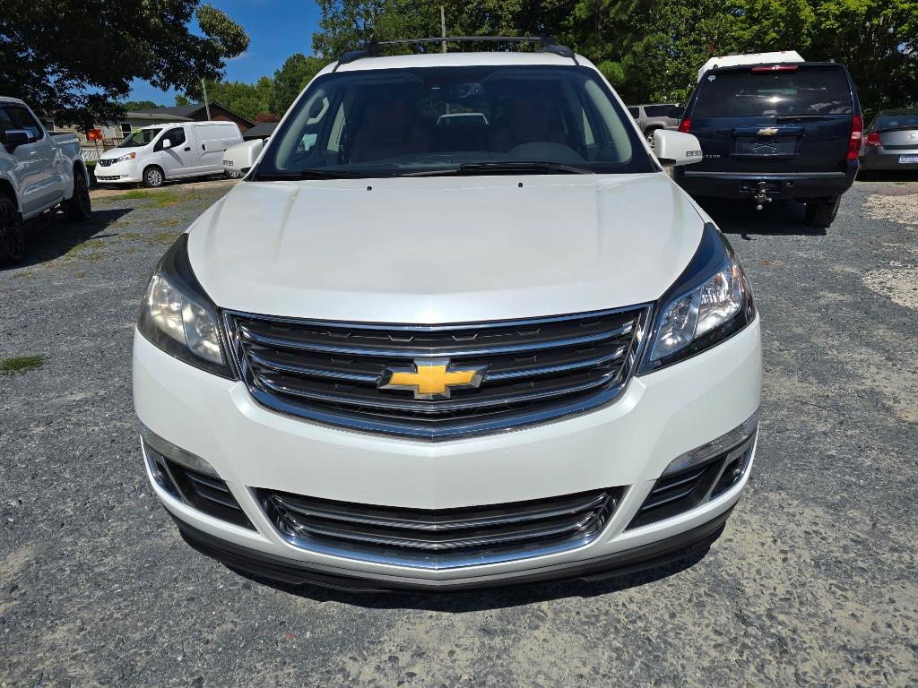 2017 Chevrolet Traverse - $10,900