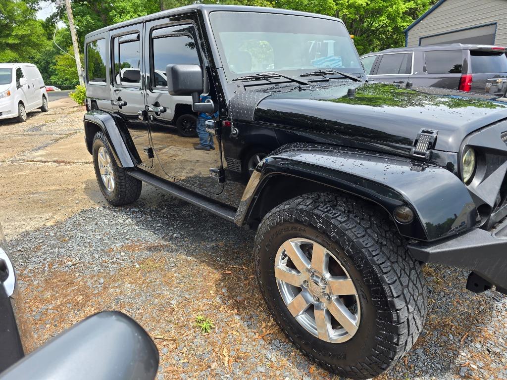 2012 Jeep Wrangler - $12,500