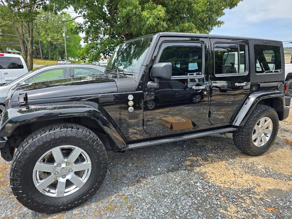 2012 Jeep Wrangler - $12,500