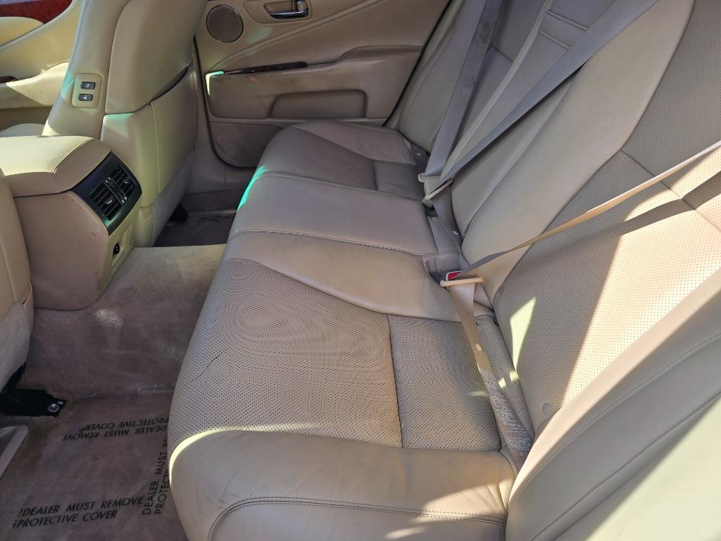 2007 Lexus LS 460 photo