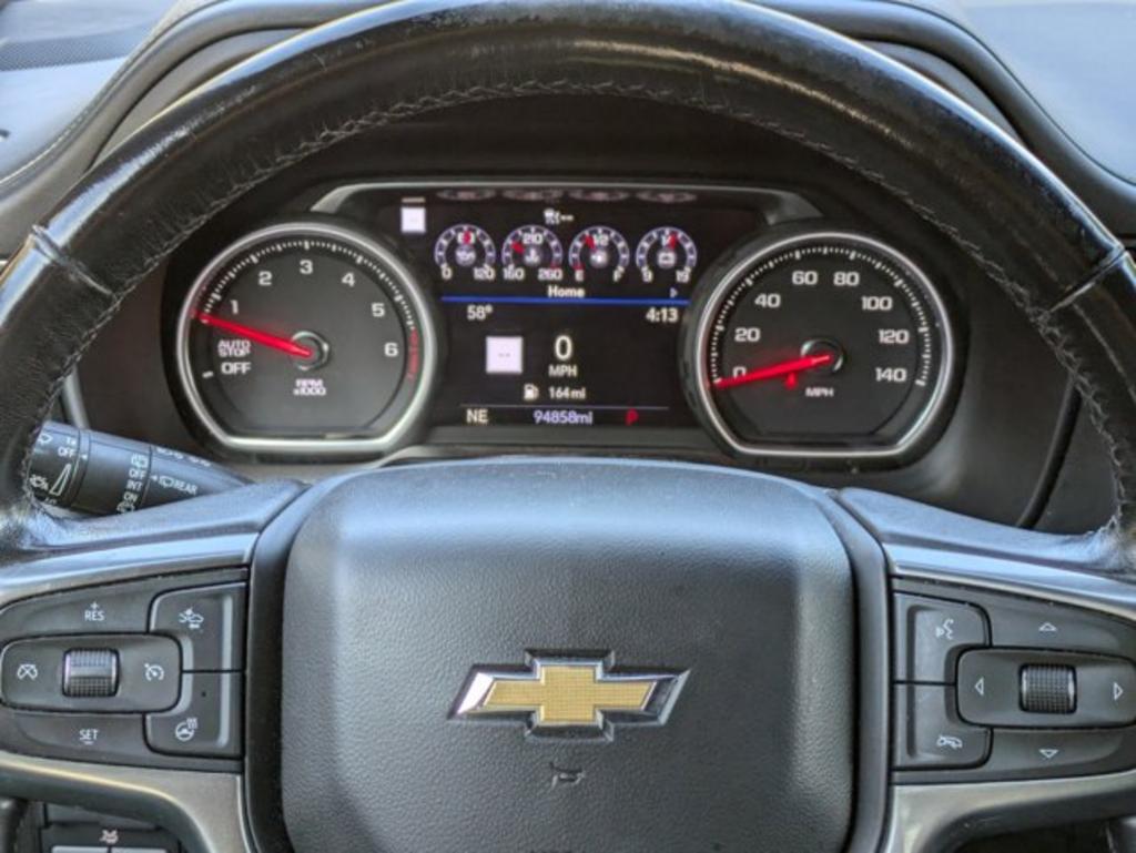 2021 Chevrolet Suburban 1500 Premier photo