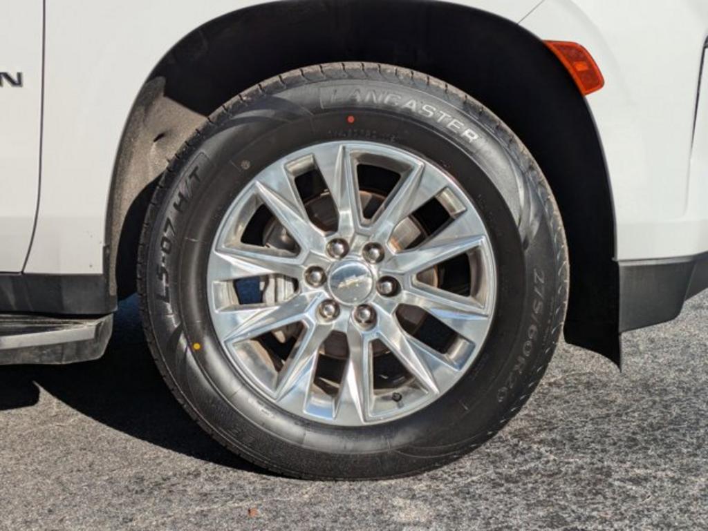 2021 Chevrolet Suburban 1500 Premier photo