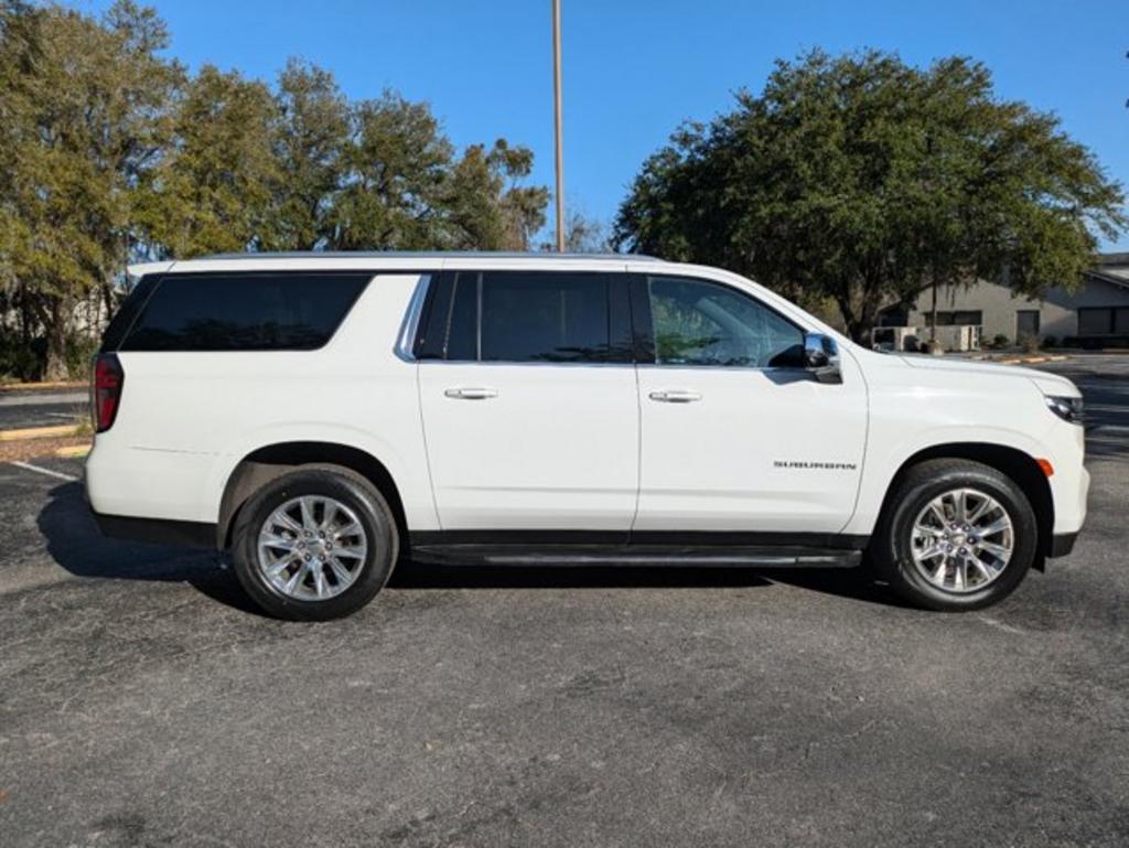 2021 Chevrolet Suburban 1500 Premier photo