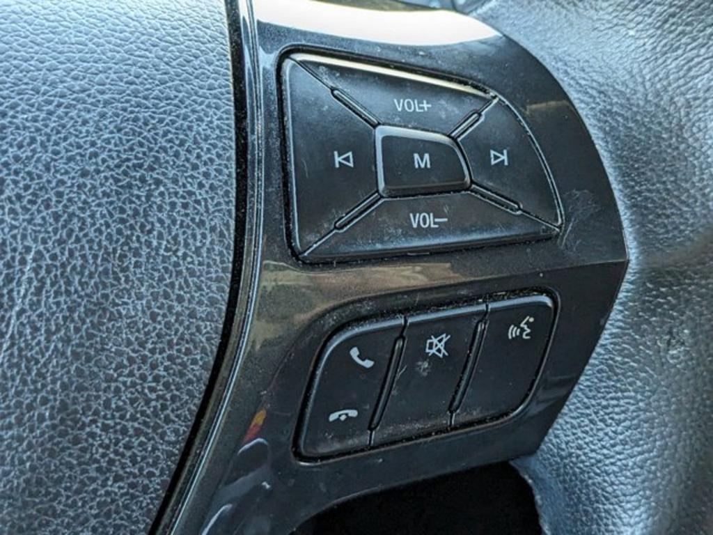 2019 Ford Explorer XLT photo