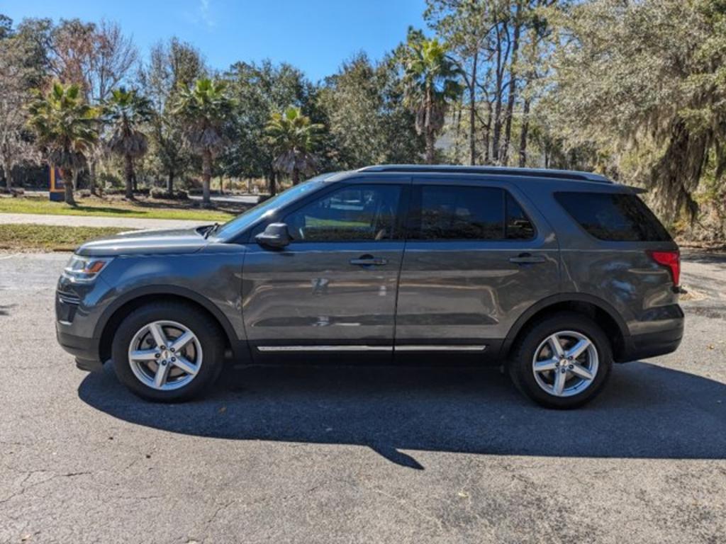 2019 Ford Explorer XLT photo