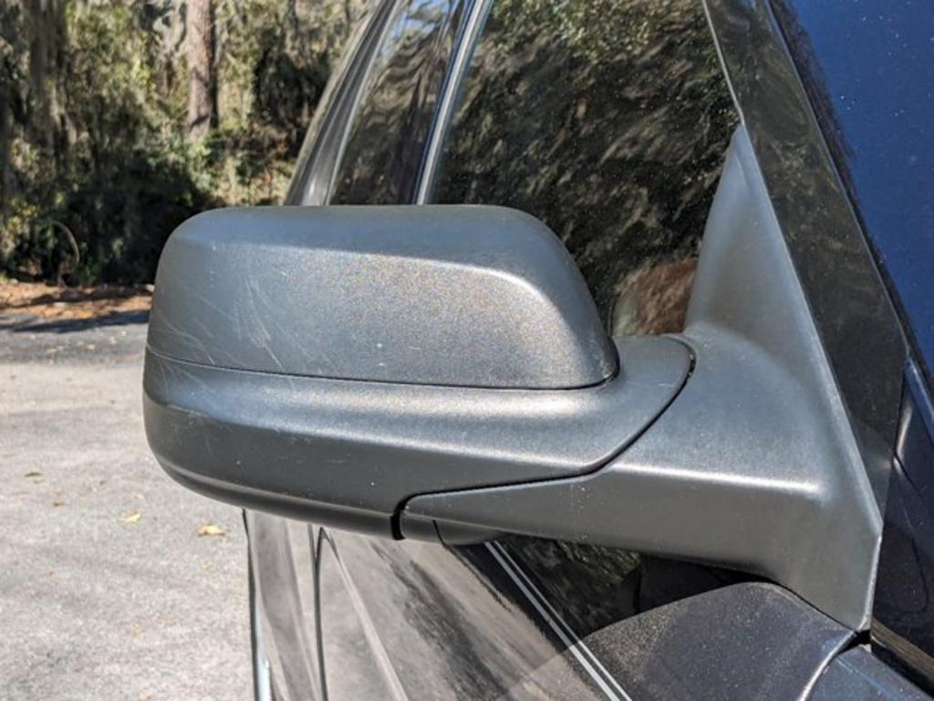 2019 Ford Explorer XLT photo