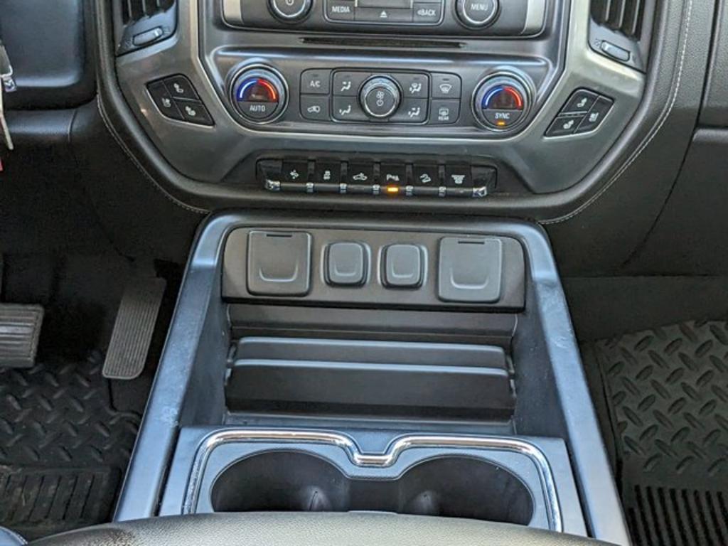2019 Chevrolet Silverado 2500 LTZ photo