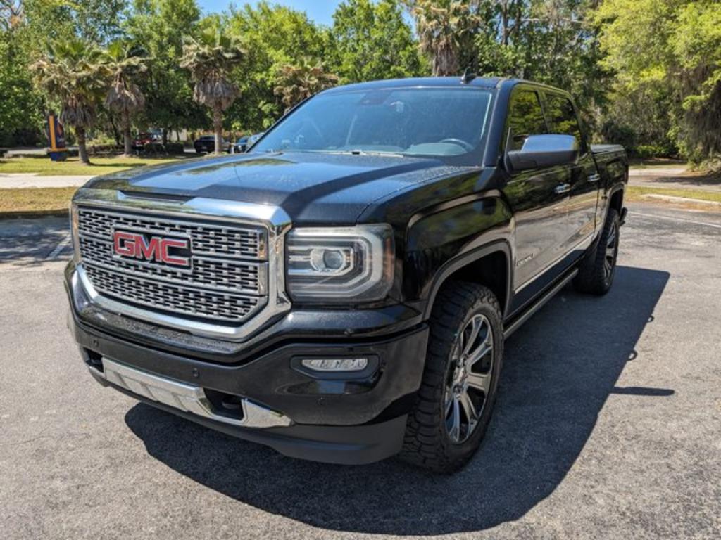 2018 GMC Sierra 1500 Denali photo