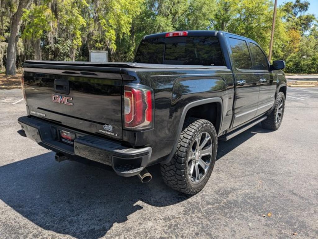 2018 GMC Sierra 1500 Denali photo