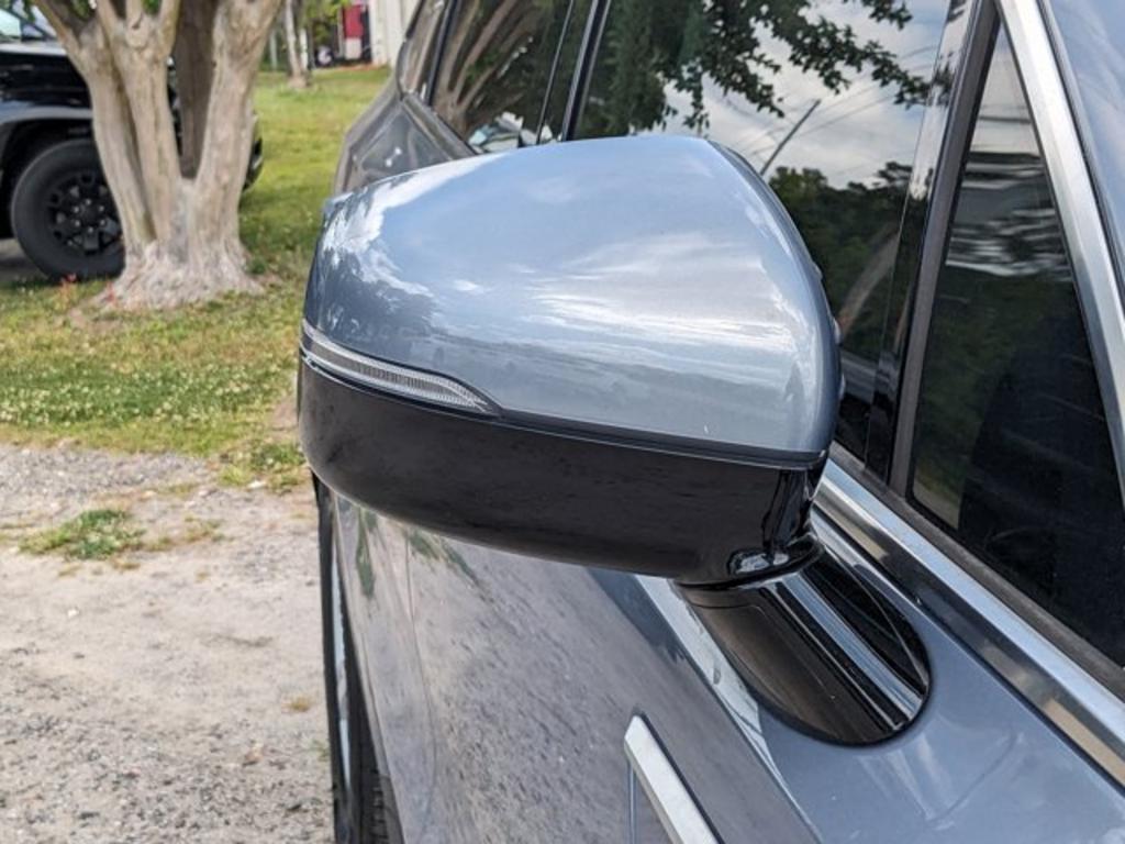 2021 Kia Sorento LX photo