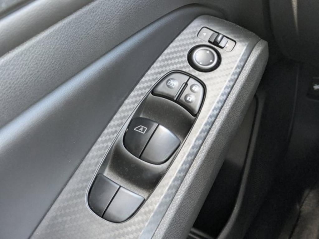 2024 Nissan Altima SV photo 24
