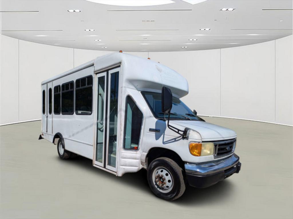 2006 Ford E-350 - $5,500