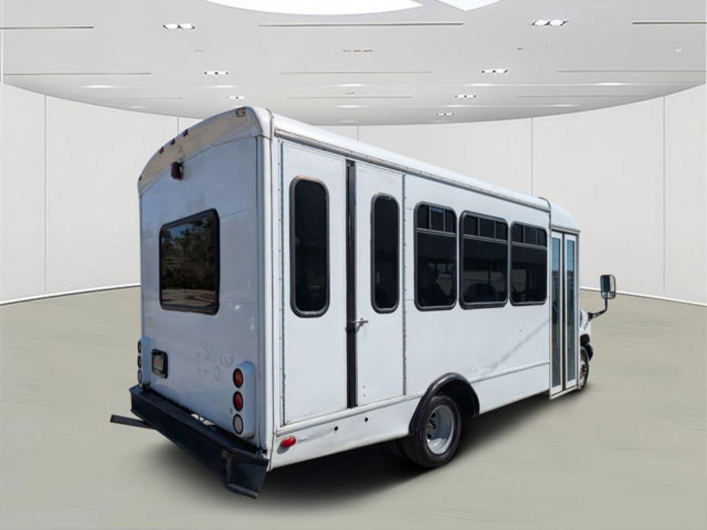 2006 Ford E-350 - $5,500